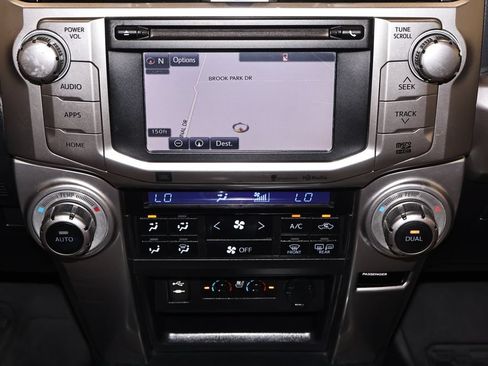 Used 2015 Toyota 4Runner Limited AWD/4WD image 27