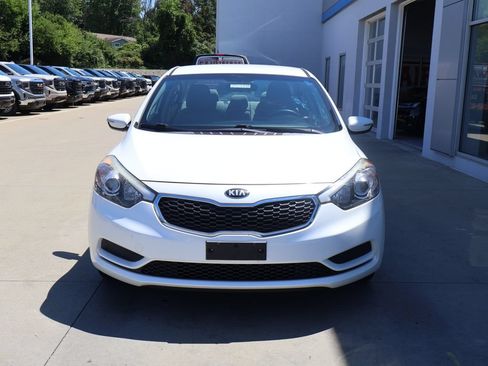 Used 2014 Kia Forte LX w/ Popular Package FWD image 5