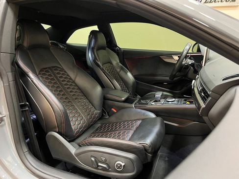 Used 2019 Audi RS 5 w/ Black Optic Carbon Package image 43