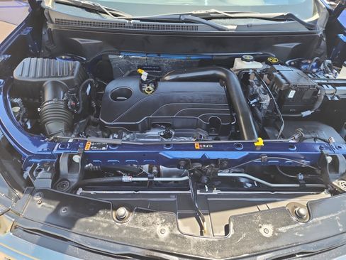 Used 2023 Chevrolet Equinox RS FWD image 21