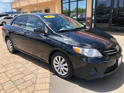 Used 2013 Toyota Corolla LE FWD image 8