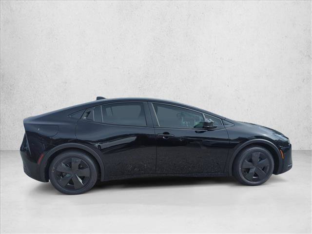 New 2027 Toyota Prius Plug-In Hybrid FWD image 4