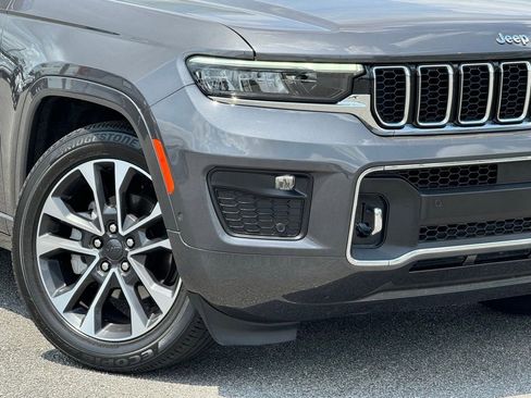 Used 2022 Jeep Grand Cherokee Overland AWD/4WD image 13