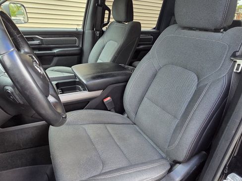 Used 2019 RAM 1500 Big Horn image 10