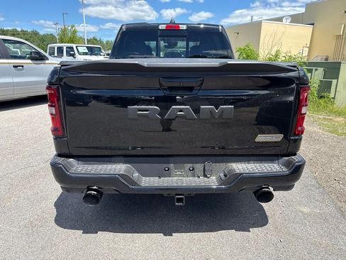 New 2026 RAM 1500 Big Horn AWD/4WD image 4