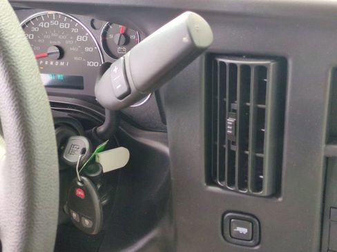 New 2025 GMC Savana 3500 w/ Power Convenience Package image 27