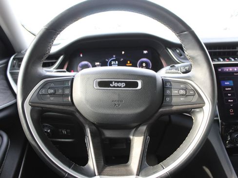 Used 2022 Jeep Grand Cherokee L Limited w/ MOPAR Finishing Package AWD/4WD image 24