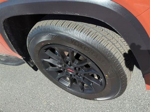 Used 2025 Toyota Sequoia Limited w/ TRD Off-Road Package image 16