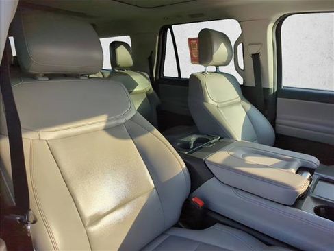 Certified 2025 Ford Expedition Max Active image 26