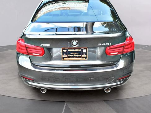 Used 2017 BMW 340i xDrive Sedan image 4