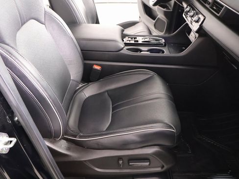 Used 2023 Honda Pilot Elite image 15