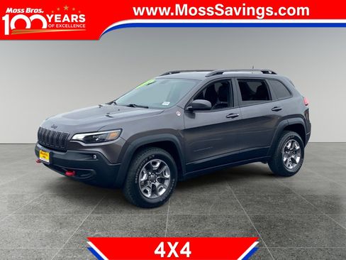 Used 2019 Jeep Cherokee Trailhawk w/ Comfort/Convenience Group image 1