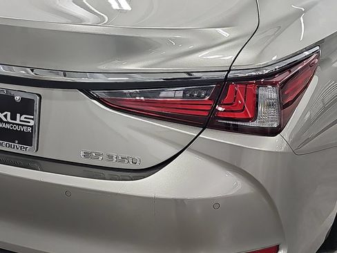 Used 2021 Lexus ES 350 w/ Premium Package FWD image 35