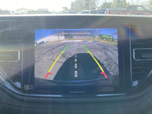 Used 2025 Dodge Durango GT image 18