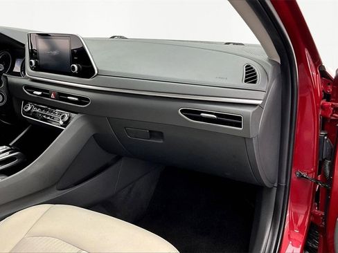 Used 2023 Hyundai Sonata SE image 17