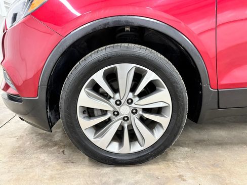 Used 2019 Buick Encore Preferred FWD image 9