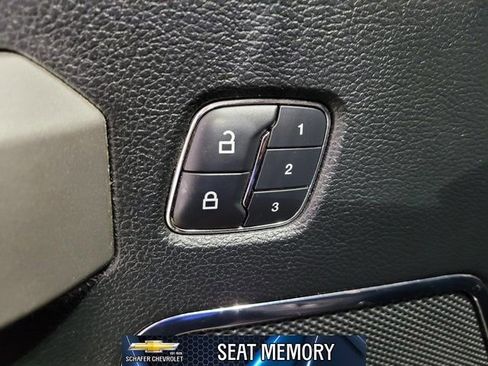 Used 2015 Ford F150 Lariat w/ Equipment Group 502A Luxury image 53