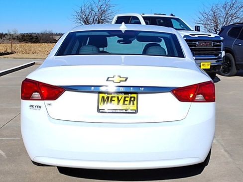 Used 2019 Chevrolet Impala LS image 7