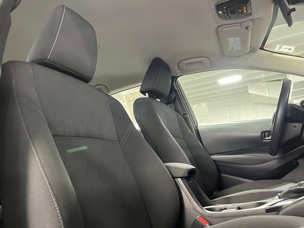 Used 2024 Toyota Corolla LE FWD image 21