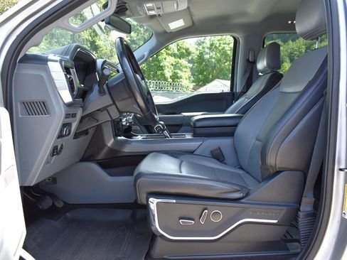 Used 2021 Ford F150 Lariat w/ Max Trailer Tow Package AWD/4WD image 10
