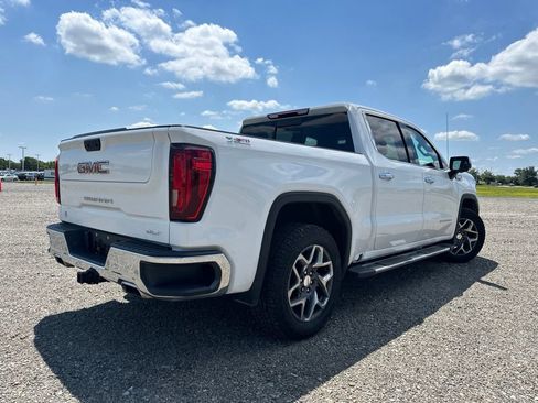 Used 2022 GMC Sierra 1500 SLT w/ SLT Premium Plus Package AWD/4WD image 13