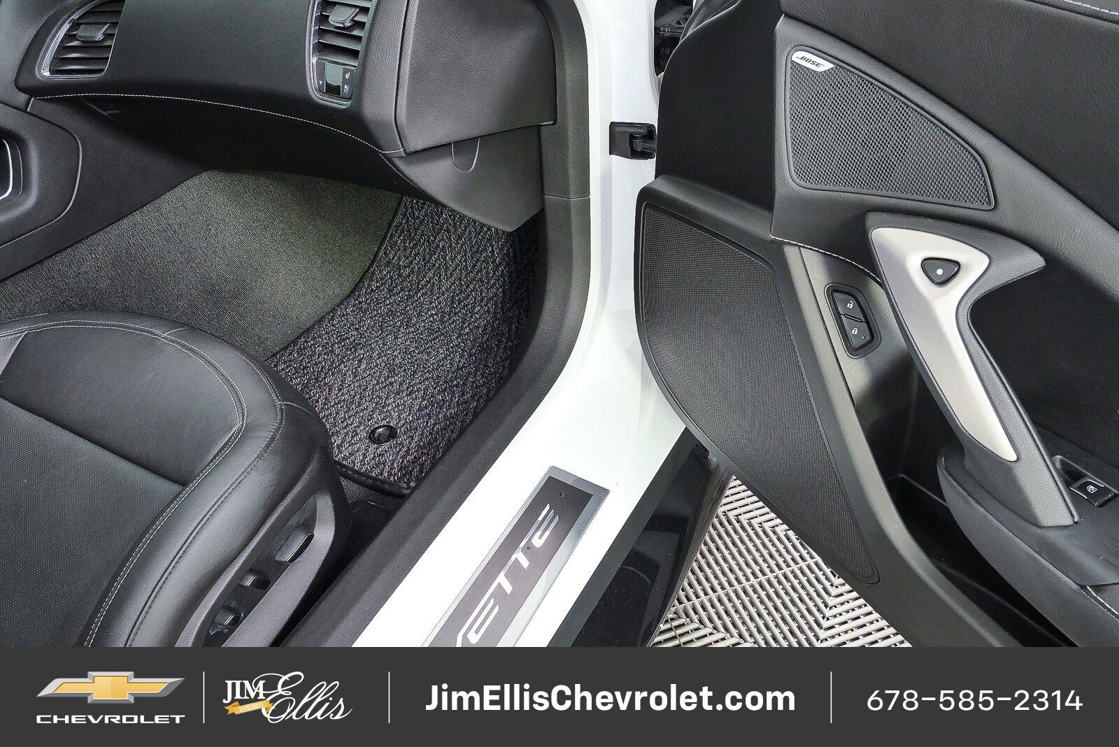 Used 2018 Chevrolet Corvette Z06 RWD image 18