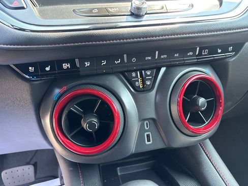 Used 2024 Chevrolet Blazer RS w/ Driver Confidence II Package FWD image 25