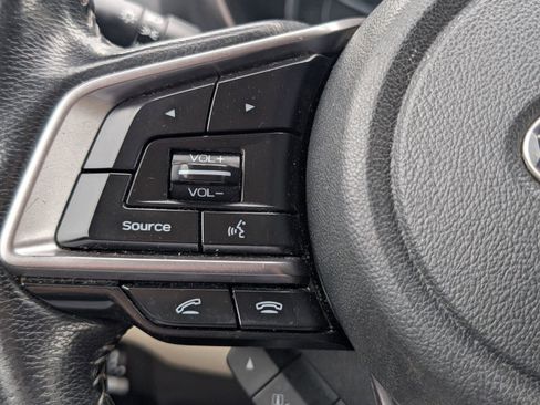 Used 2022 Subaru Ascent Limited AWD/4WD image 16