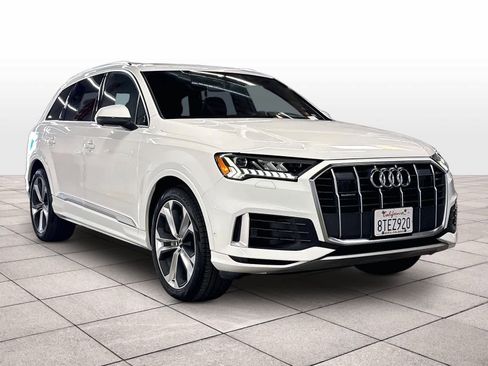 Used 2020 Audi Q7 3.0T Prestige w/ Prestige Package AWD/4WD image 2