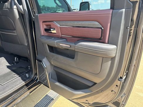 New 2026 RAM 2500 Limited AWD/4WD image 26