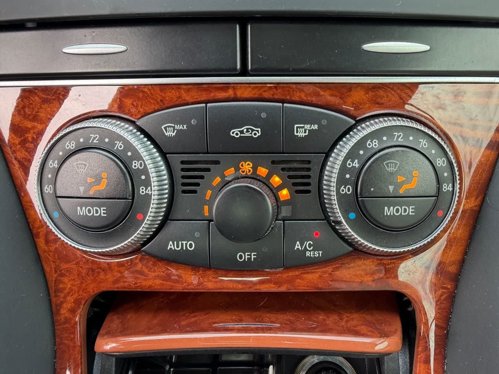 Used 2009 Mercedes-Benz SL 63 AMG image 27