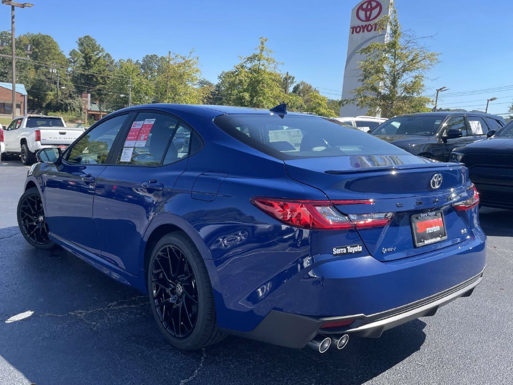 New 2026 Toyota Camry SE w/ Convenience Package FWD image 5