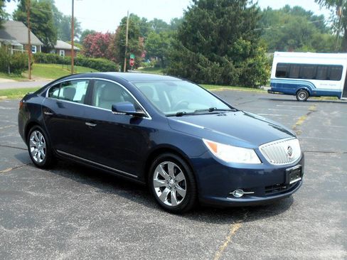 Used 2010 Buick LaCrosse CXL FWD image 4
