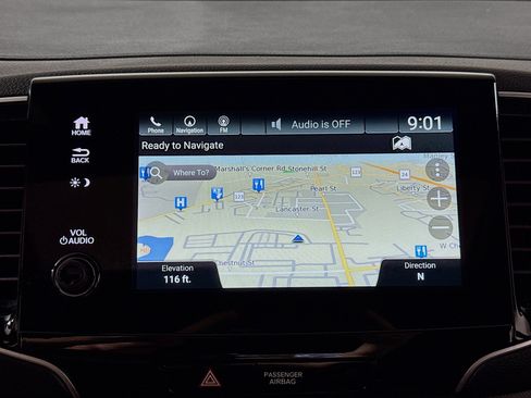 Used 2023 Honda Passport TrailSport image 2