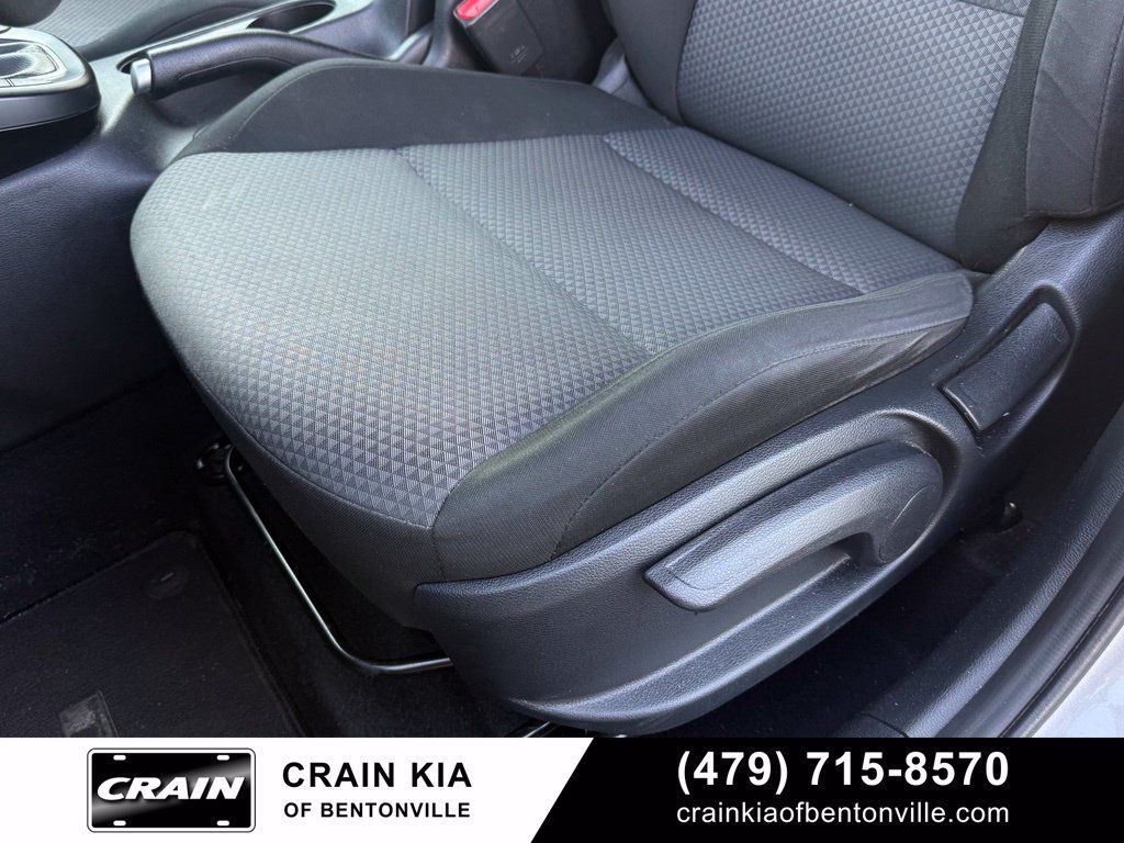 Certified 2024 Kia Soul LX w/ Option Group 015 FWD image 24