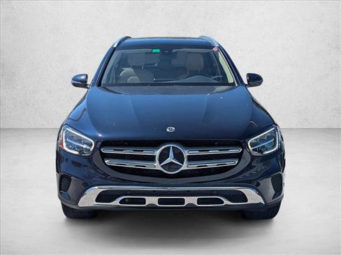 Used 2021 Mercedes-Benz GLC 300 image 2