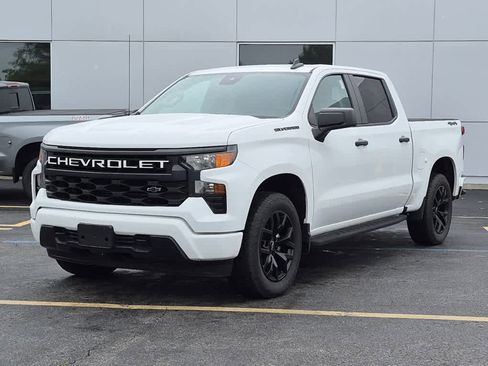 Used 2023 Chevrolet Silverado 1500 Custom AWD/4WD image 1