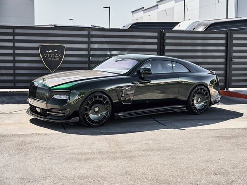 Used 2024 Rolls-Royce Spectre w/ Spectre Launch Package AWD/4WD image 6
