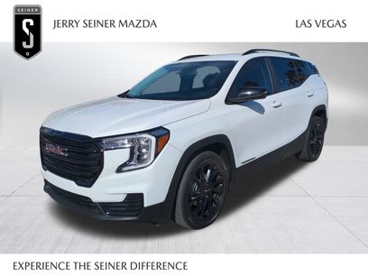 Used 2023 GMC Terrain SLE w/ Driver Convenience Package