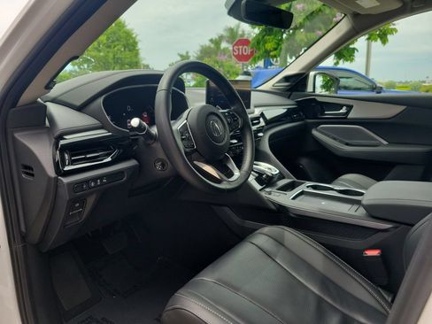 Certified 2026 Acura MDX FWD w/ Technology Package image 23