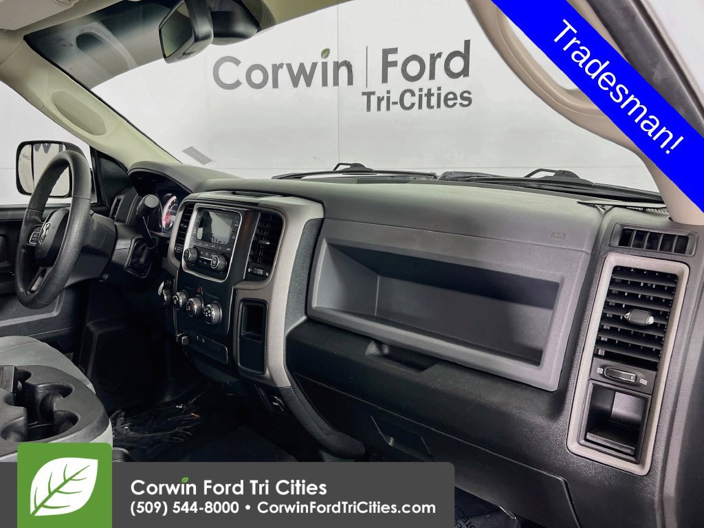 Used 2018 RAM 2500 Tradesman w/ Chrome Appearance Group AWD/4WD image 27
