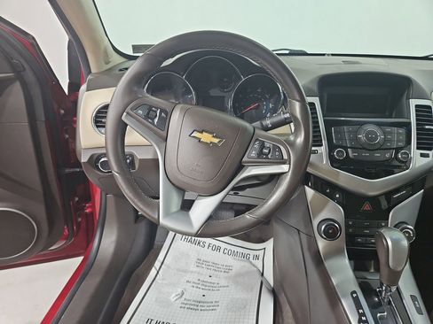 Used 2011 Chevrolet Cruze LTZ image 13