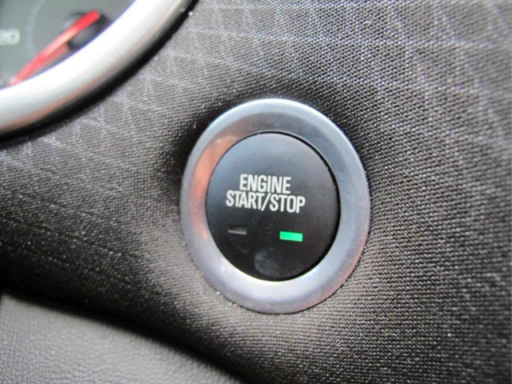 Used 2025 Chevrolet Malibu LT FWD image 16