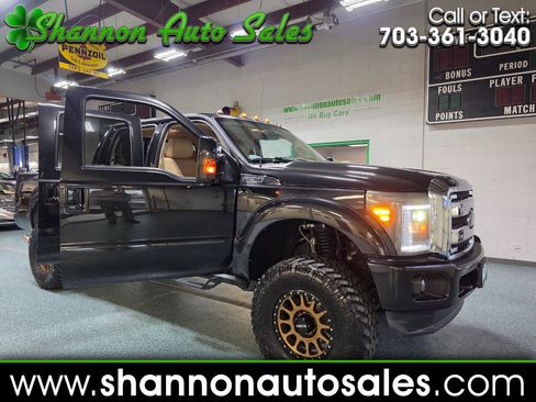 Used 2015 Ford F250 Lariat w/ Lariat Interior Package image 1
