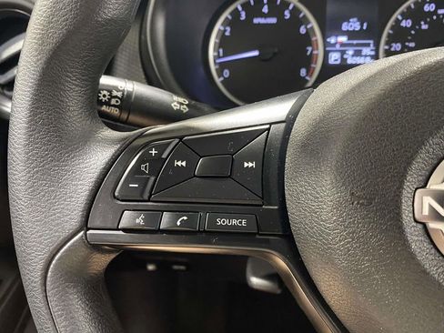 Used 2024 Nissan Kicks S image 21