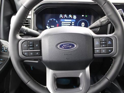 New 2026 Ford F250 Lariat w/ Black Appearance Package image 36