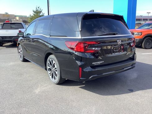New 2026 Honda Odyssey Elite image 4