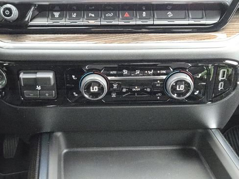 New 2026 Chevrolet Silverado 2500 LT w/ Trail Boss Package image 15