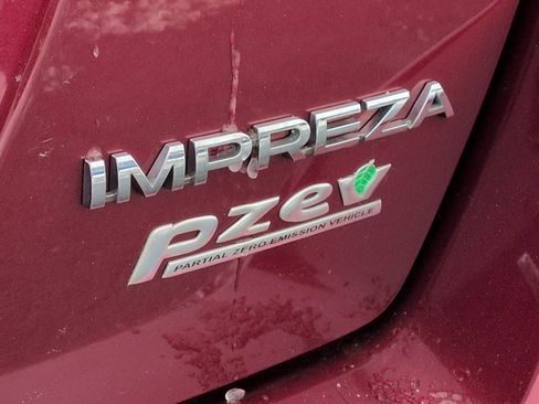 Used 2014 Subaru Impreza 2.0i Premium w/ All-Weather Package w/CVT image 13