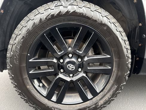 Used 2021 Toyota 4Runner Nightshade AWD/4WD image 10
